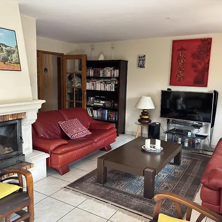 Maison Avec Piscine 7pers Nyaraló